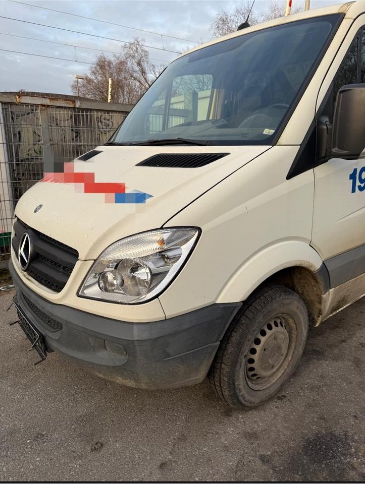 Mercedes Sprinter Frontpaket komplette + Radiator - Autre matériel: photos 3 Mercedes Sprinter Frontpaket komplette + Radiator - Autre matériel: photos 3