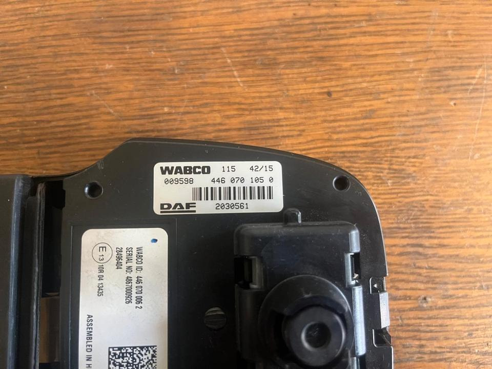 DAF XF EU6 Kamera 2030561 WABCO 4460701050 - Capteur pour Camion: photos 5 DAF XF EU6 Kamera 2030561 WABCO 4460701050 - Capteur pour Camion: photos 5