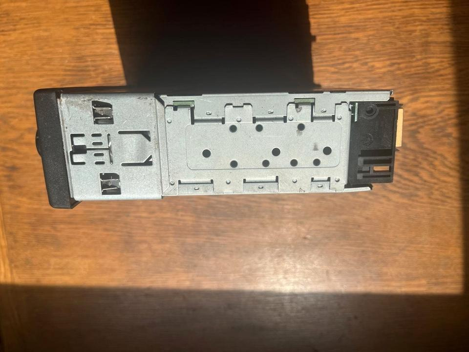 MAN Bosch Multimedia Radio 24V 81.28101-6184 - Système de navigation pour Camion: photos 4 MAN Bosch Multimedia Radio 24V 81.28101-6184 - Système de navigation pour Camion: photos 4