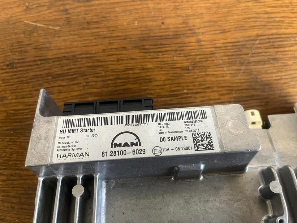 MAN EU6 Radio/Navigationssystem 81.28100-6029 - Système de navigation pour Camion: photos 3 MAN EU6 Radio/Navigationssystem 81.28100-6029 - Système de navigation pour Camion: photos 3