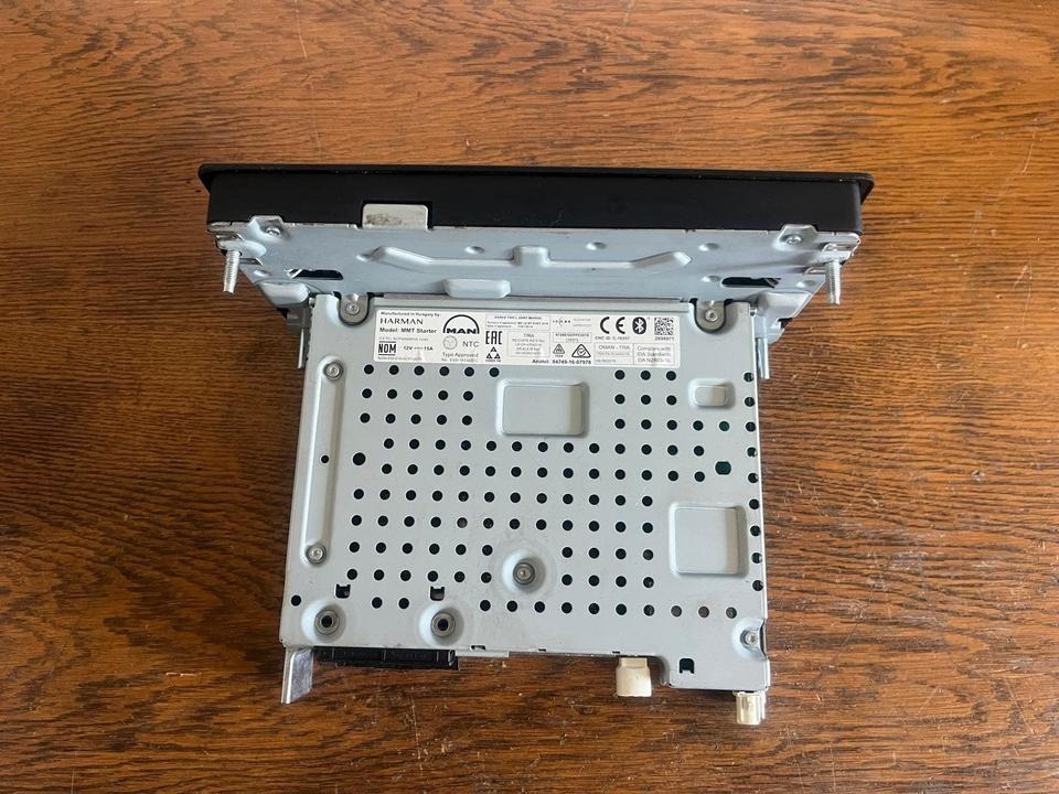 MAN EU6 Radio/Navigationssystem 81.28100-6041 - Système de navigation pour Camion: photos 4 MAN EU6 Radio/Navigationssystem 81.28100-6041 - Système de navigation pour Camion: photos 4