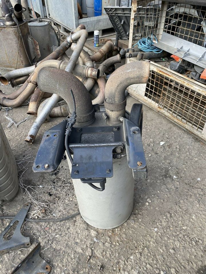 MAN TGL Auspuff Schalldämpfer Katalysator 81151010388 - Catalyseur pour Camion: photos 5 MAN TGL Auspuff Schalldämpfer Katalysator 81151010388 - Catalyseur pour Camion: photos 5