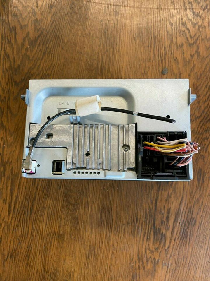 MAN TGS High Multimedia Radio 81.28101.6182 - Système électrique pour Camion: photos 4 MAN TGS High Multimedia Radio 81.28101.6182 - Système électrique pour Camion: photos 4