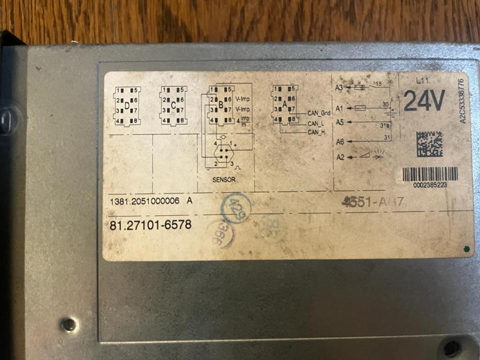MAN TGX TGS TGA TGL Tachograph 81.27101-6578 - Chronotachygraphe pour Camion: photos 2 MAN TGX TGS TGA TGL Tachograph 81.27101-6578 - Chronotachygraphe pour Camion: photos 2