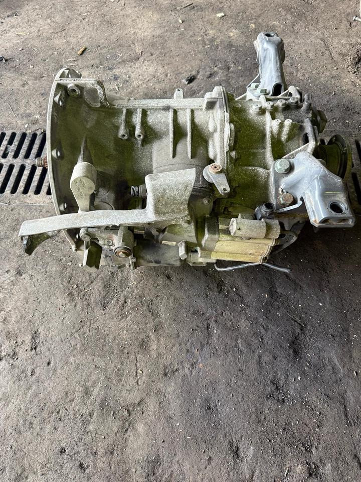 Mercedes Atego 4 EU6 G71-6 Schaltgetriebe - Transmission pour Camion: photos 3 Mercedes Atego 4 EU6 G71-6 Schaltgetriebe - Transmission pour Camion: photos 3