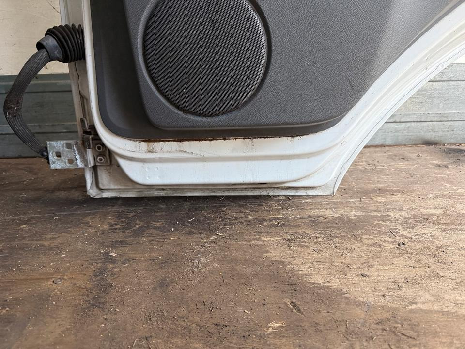 Mercedes Atego Beifahrertür weiß Spiegel Innenverkleidung - Portière et pièces pour Camion: photos 5 Mercedes Atego Beifahrertür weiß Spiegel Innenverkleidung - Portière et pièces pour Camion: photos 5