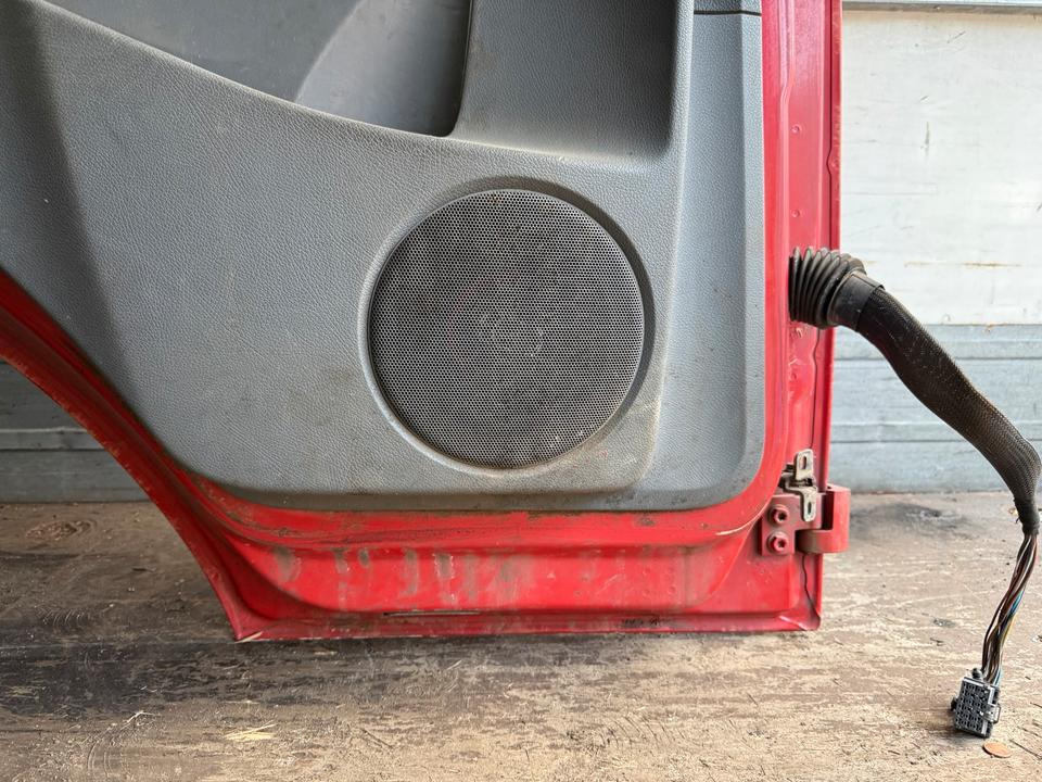 Mercedes Atego Fahrertür Rot Spiegel Innenverkleidung LN 74 - Portière et pièces pour Camion: photos 4 Mercedes Atego Fahrertür Rot Spiegel Innenverkleidung LN 74 - Portière et pièces pour Camion: photos 4