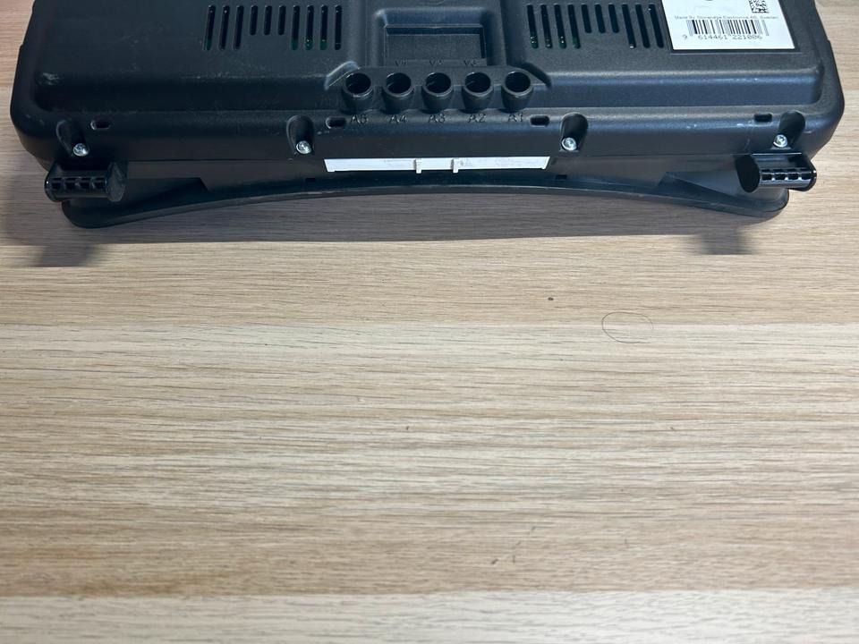 Mercedes Benz Actros MP4 Kombiinstrument/ Tacho A9614461221 - Panel de instrumentos pour Camion: photos 5 Mercedes Benz Actros MP4 Kombiinstrument/ Tacho A9614461221 - Panel de instrumentos pour Camion: photos 5