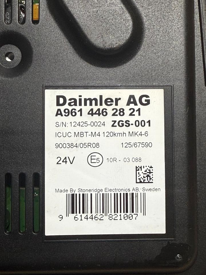 Mercedes Benz Actros MP4 Kombiinstrument / Tacho A9614462821 - Panel de instrumentos pour Camion: photos 3 Mercedes Benz Actros MP4 Kombiinstrument / Tacho A9614462821 - Panel de instrumentos pour Camion: photos 3