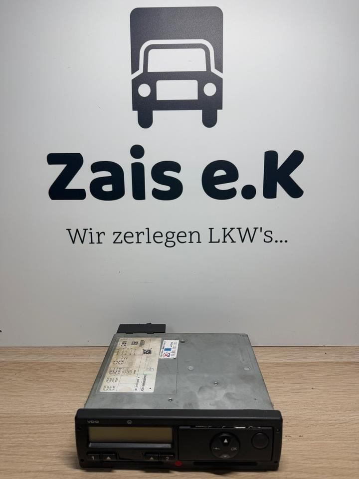 Mercedes Benz Actros MP4 VDO Tachograph A0014469033 - Chronotachygraphe: photos 1 Mercedes Benz Actros MP4 VDO Tachograph A0014469033 - Chronotachygraphe: photos 1