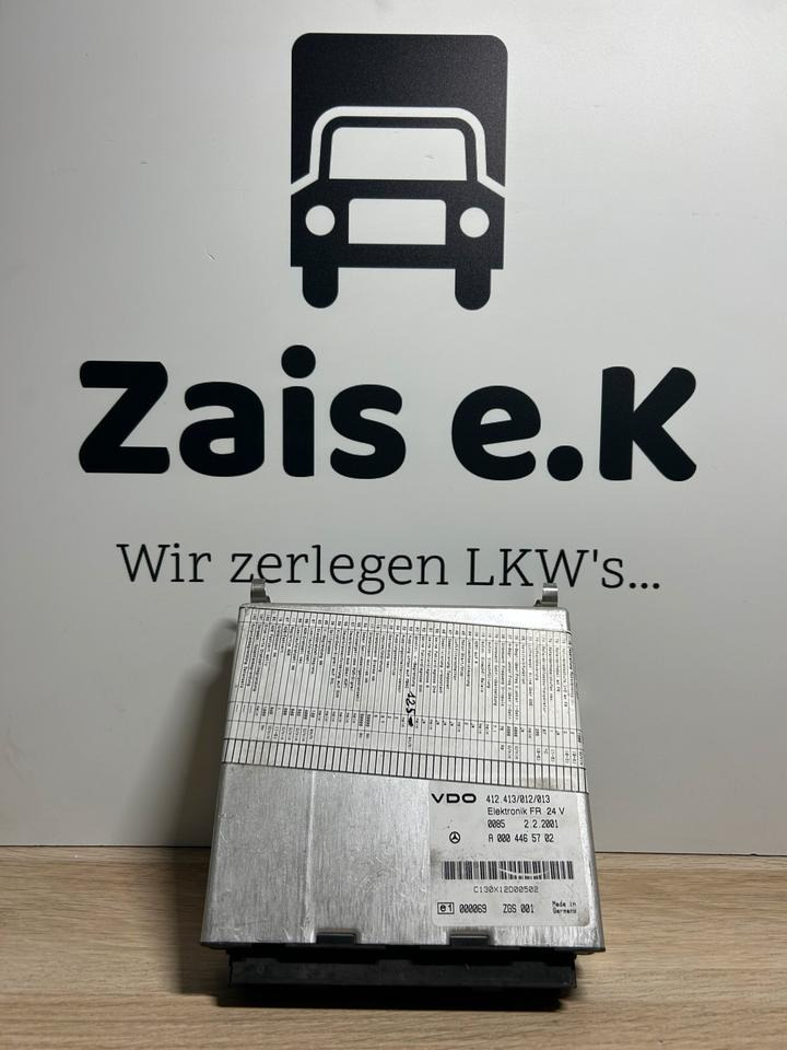 Mercedes Atego Elektronik FR VDO Steuergerät A0004465702 - Pièces de rechange: photos 1 Mercedes Atego Elektronik FR VDO Steuergerät A0004465702 - Pièces de rechange: photos 1
