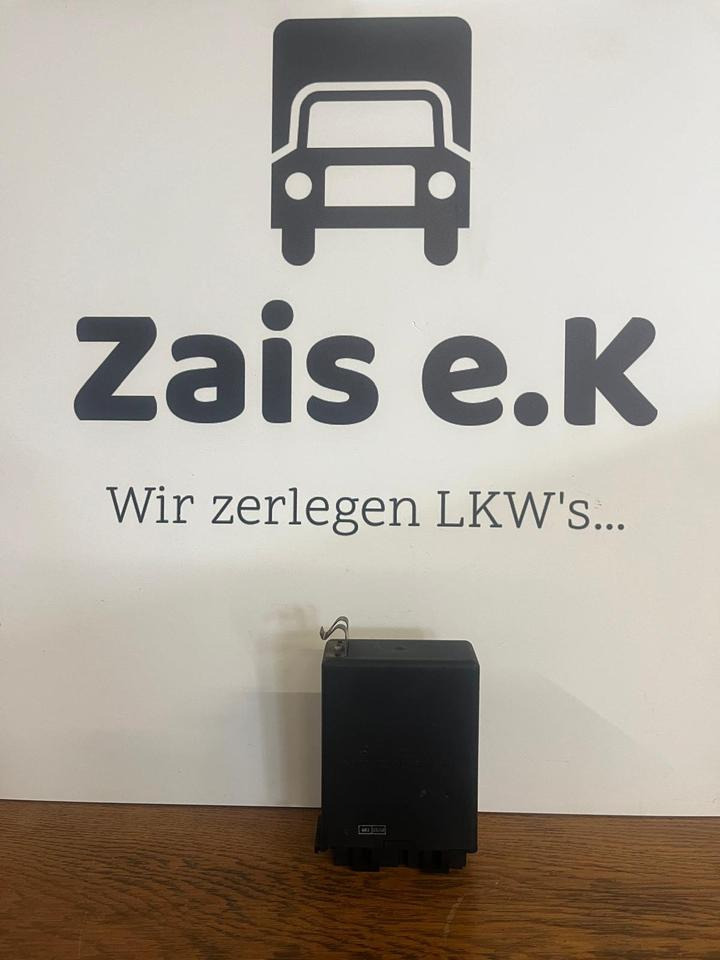 Mercedes-Benz Funkfernbedienung VDO Steuergerät 24V A0004460018 - Pièces de rechange: photos 1 Mercedes-Benz Funkfernbedienung VDO Steuergerät 24V A0004460018 - Pièces de rechange: photos 1