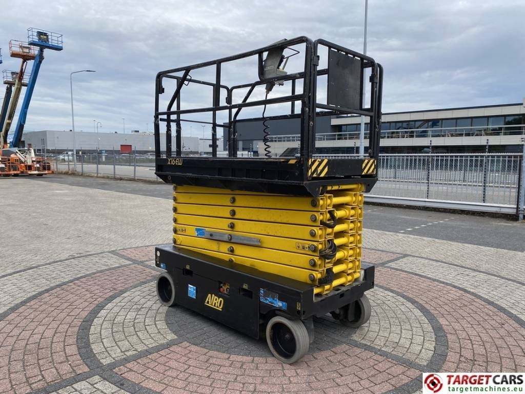 Airo X16EW Electric X16 EW Scissor Work Lift 1590cm - Nacelle ciseaux: photos 2 Airo X16EW Electric X16 EW Scissor Work Lift 1590cm - Nacelle ciseaux: photos 2