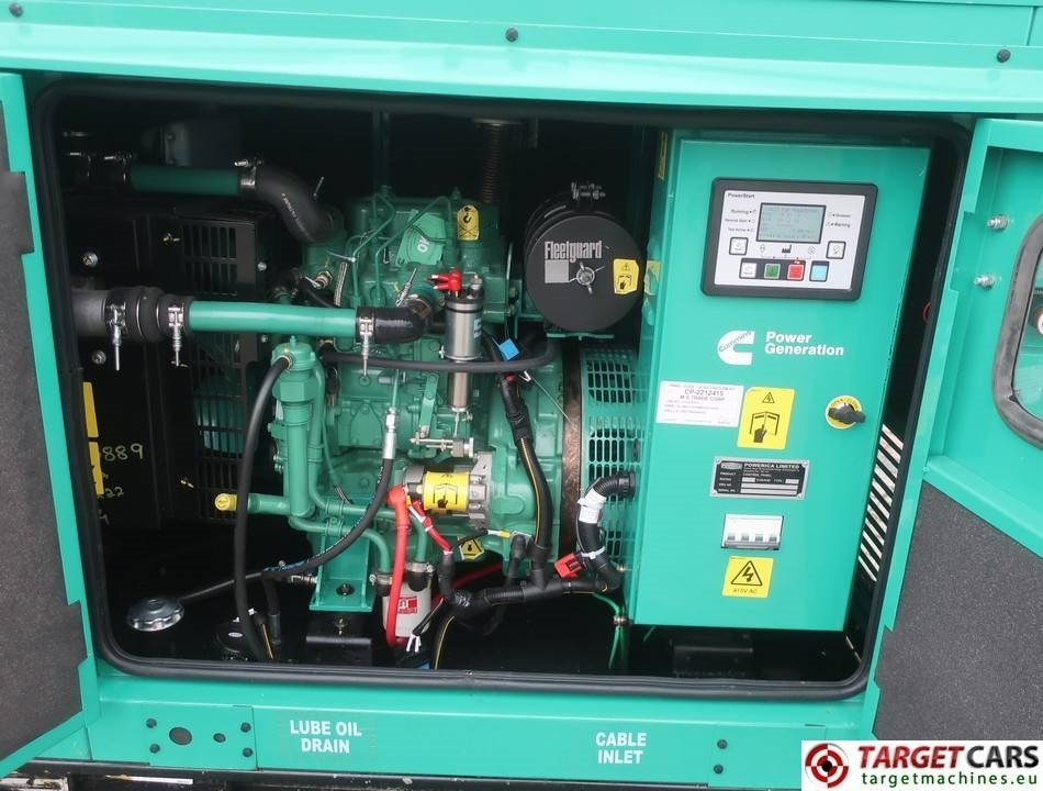 Cummins C15D5P Diesel 15KVA Generator 415V/230V Stamford - Groupe électrogène: photos 5 Cummins C15D5P Diesel 15KVA Generator 415V/230V Stamford - Groupe électrogène: photos 5