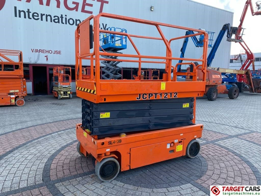 Dingli JCPT1212DC Electric Scissor Work Lift 1200cm - Nacelle ciseaux: photos 1 Dingli JCPT1212DC Electric Scissor Work Lift 1200cm - Nacelle ciseaux: photos 1
