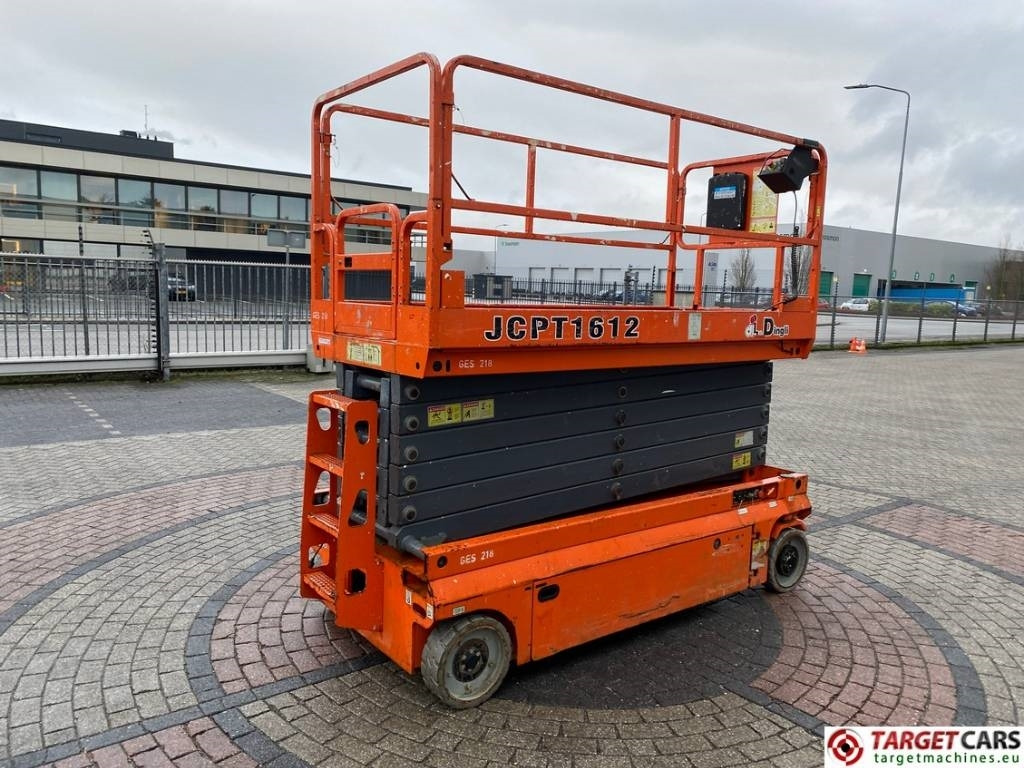 Dingli JCPT1612DC Electric Scissor Work Lift 1570cm - Nacelle ciseaux: photos 3 Dingli JCPT1612DC Electric Scissor Work Lift 1570cm - Nacelle ciseaux: photos 3