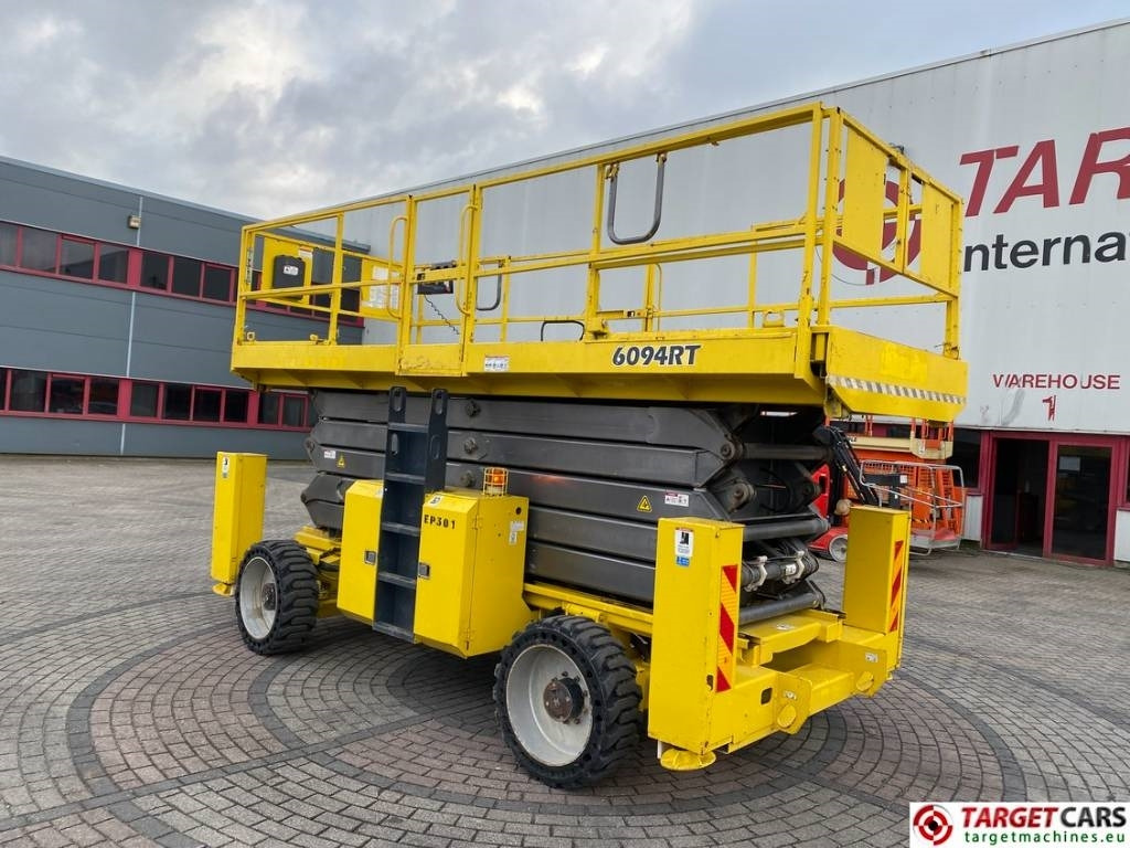 GMG 6094RT Diesel 4x4 Scissor Work Lift 2020cm - Nacelle ciseaux: photos 4 GMG 6094RT Diesel 4x4 Scissor Work Lift 2020cm - Nacelle ciseaux: photos 4