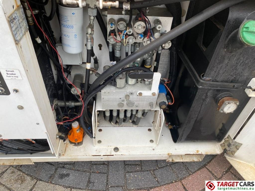 Nacelle ciseaux Genie GS-4069RT Diesel 4x4 Scissor Work Lift 1412cm NOCE: photos 14 Nacelle ciseaux Genie GS-4069RT Diesel 4x4 Scissor Work Lift 1412cm NOCE: photos 14