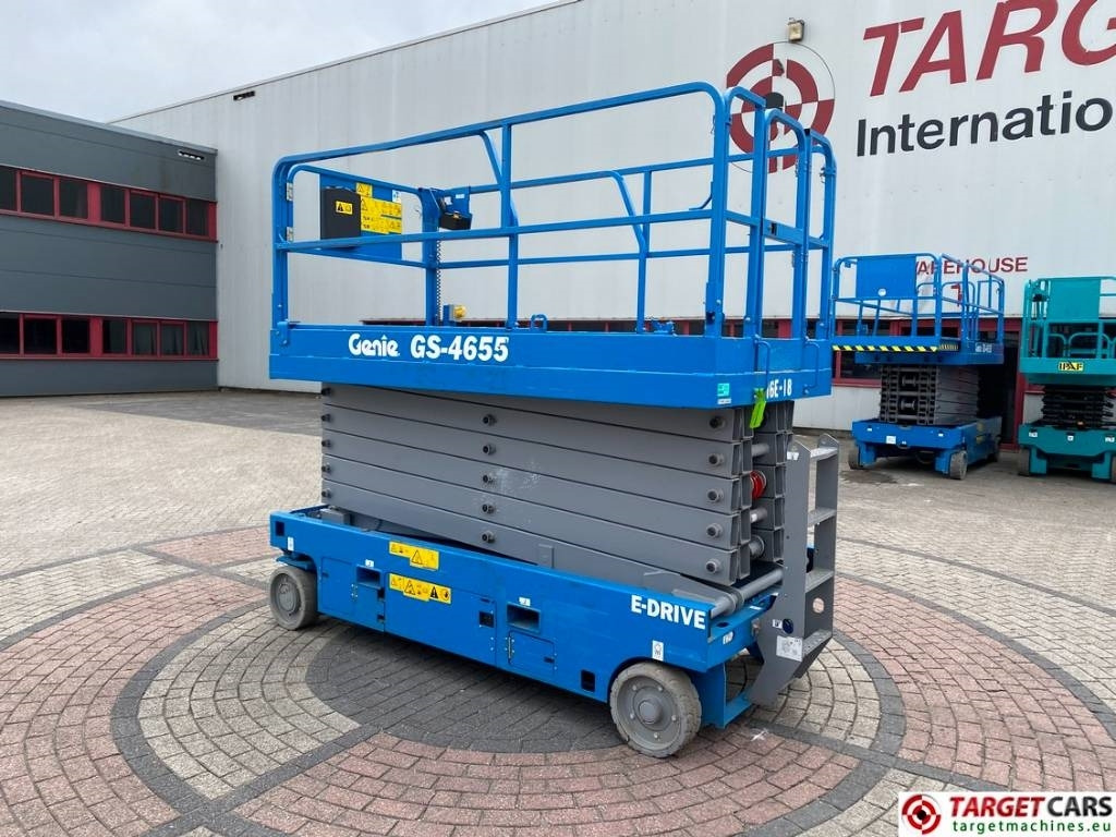 Genie GS-4655 Electric E-Drive Scissor Work Lift 1595cm - Nacelle ciseaux: photos 4 Genie GS-4655 Electric E-Drive Scissor Work Lift 1595cm - Nacelle ciseaux: photos 4