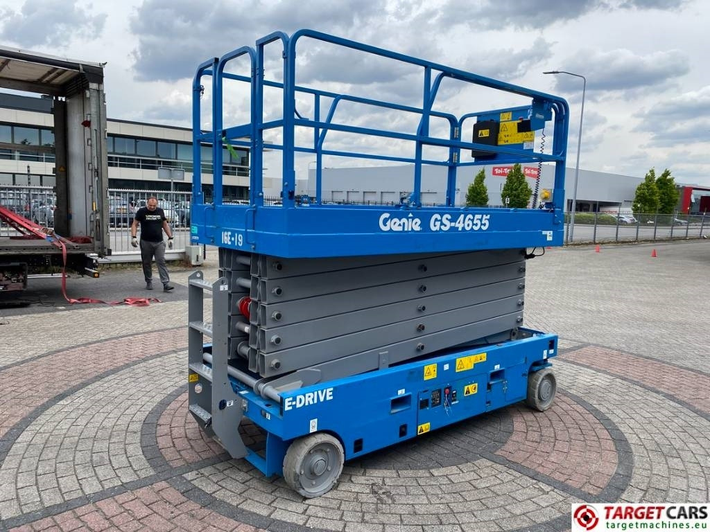 Genie GS-4655 Electric GS4655 Scissor Work Lift 1595cm - Nacelle ciseaux: photos 3 Genie GS-4655 Electric GS4655 Scissor Work Lift 1595cm - Nacelle ciseaux: photos 3