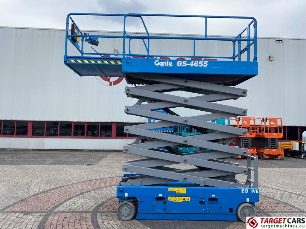 Genie GS-4655 Electric GS4655 Scissor Work Lift 1595cm - Nacelle ciseaux: photos 5 Genie GS-4655 Electric GS4655 Scissor Work Lift 1595cm - Nacelle ciseaux: photos 5