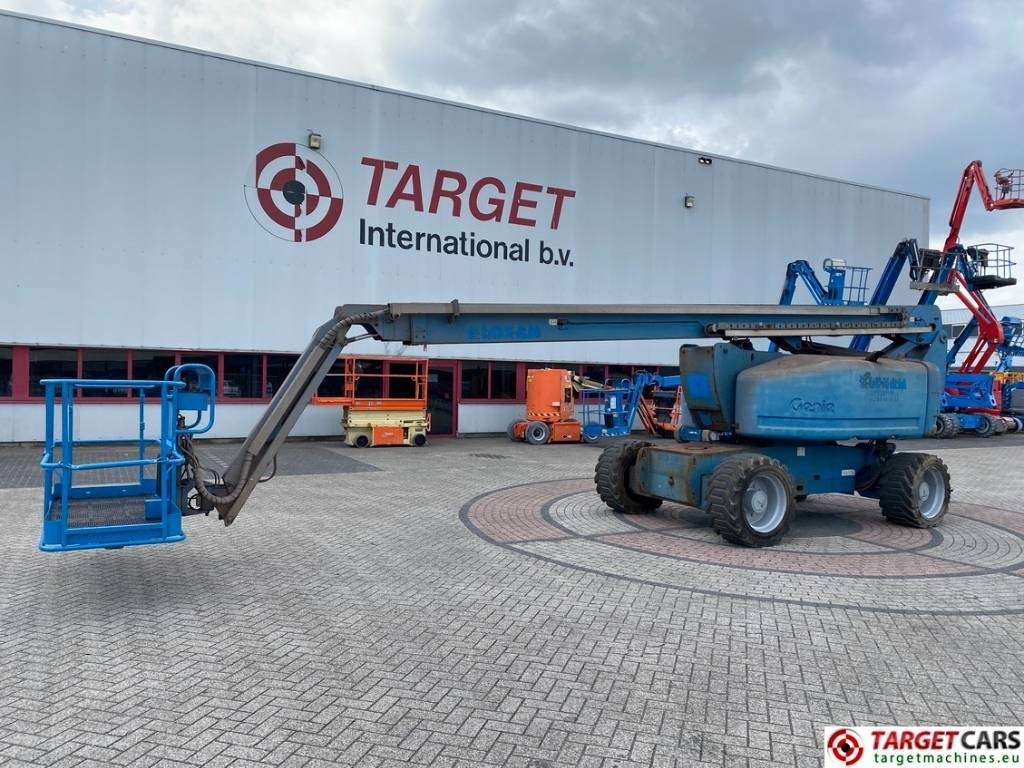 Genie Z-80/60 Articulated 4x4 Diesel Boom Lift 2577cm - Nacelle articulée: photos 1 Genie Z-80/60 Articulated 4x4 Diesel Boom Lift 2577cm - Nacelle articulée: photos 1
