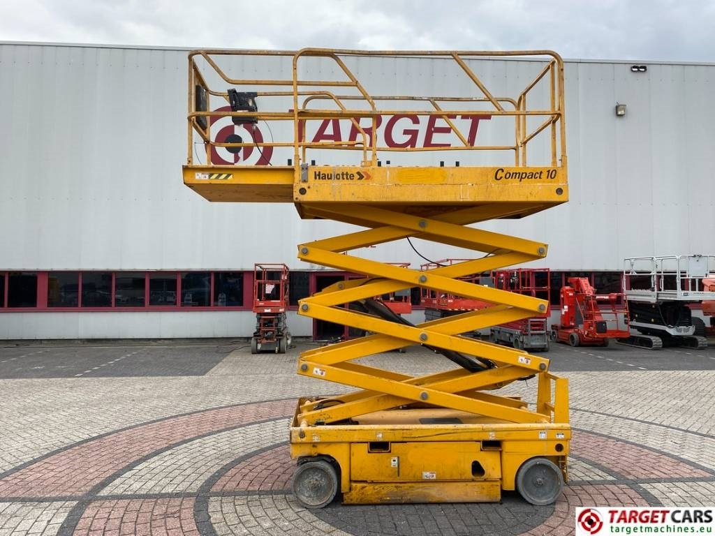 Haulotte Compact 10 Electric Scissor Work Lift 1015cm - Nacelle ciseaux: photos 5 Haulotte Compact 10 Electric Scissor Work Lift 1015cm - Nacelle ciseaux: photos 5
