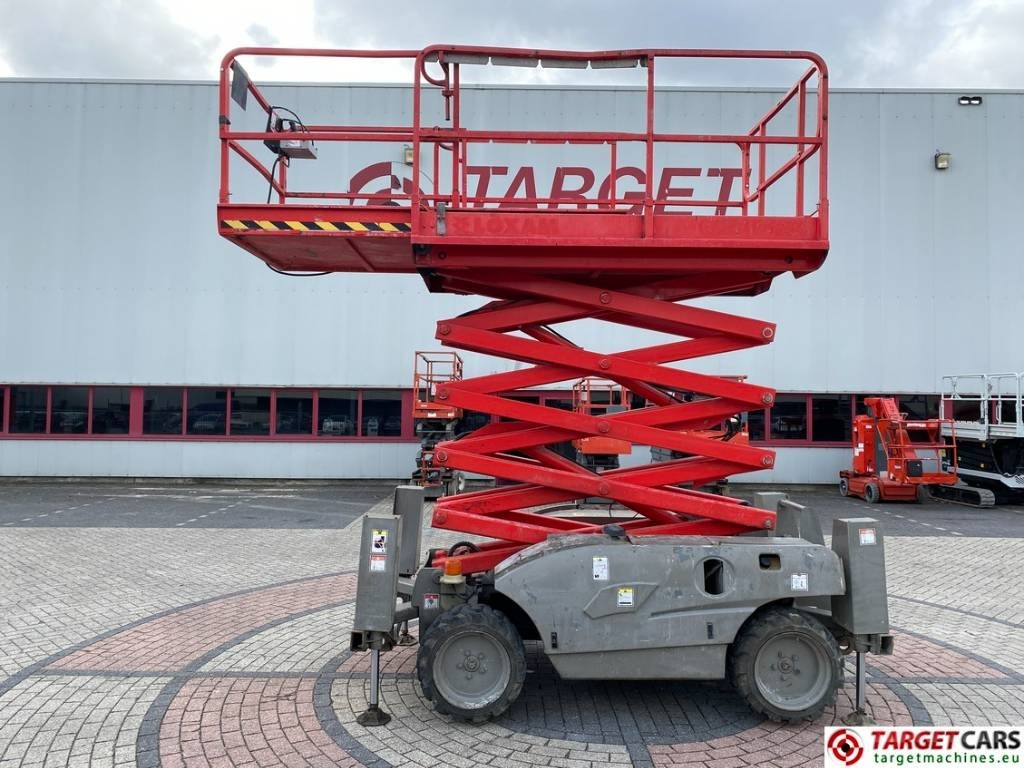 Haulotte Compact 12DX Diesel 4x4 Scissor Work Lift 1206cm - Nacelle ciseaux: photos 5 Haulotte Compact 12DX Diesel 4x4 Scissor Work Lift 1206cm - Nacelle ciseaux: photos 5