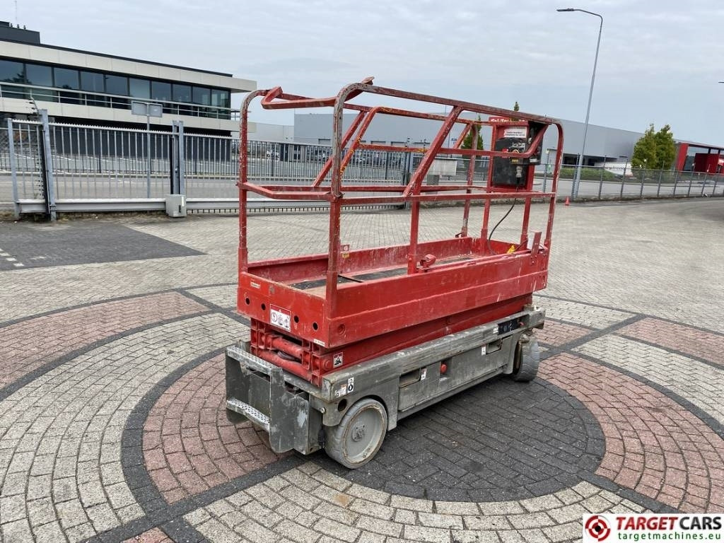 Haulotte Compact 8 Electric Scissor Work Lift 818cm DEFECT - Nacelle ciseaux: photos 3 Haulotte Compact 8 Electric Scissor Work Lift 818cm DEFECT - Nacelle ciseaux: photos 3