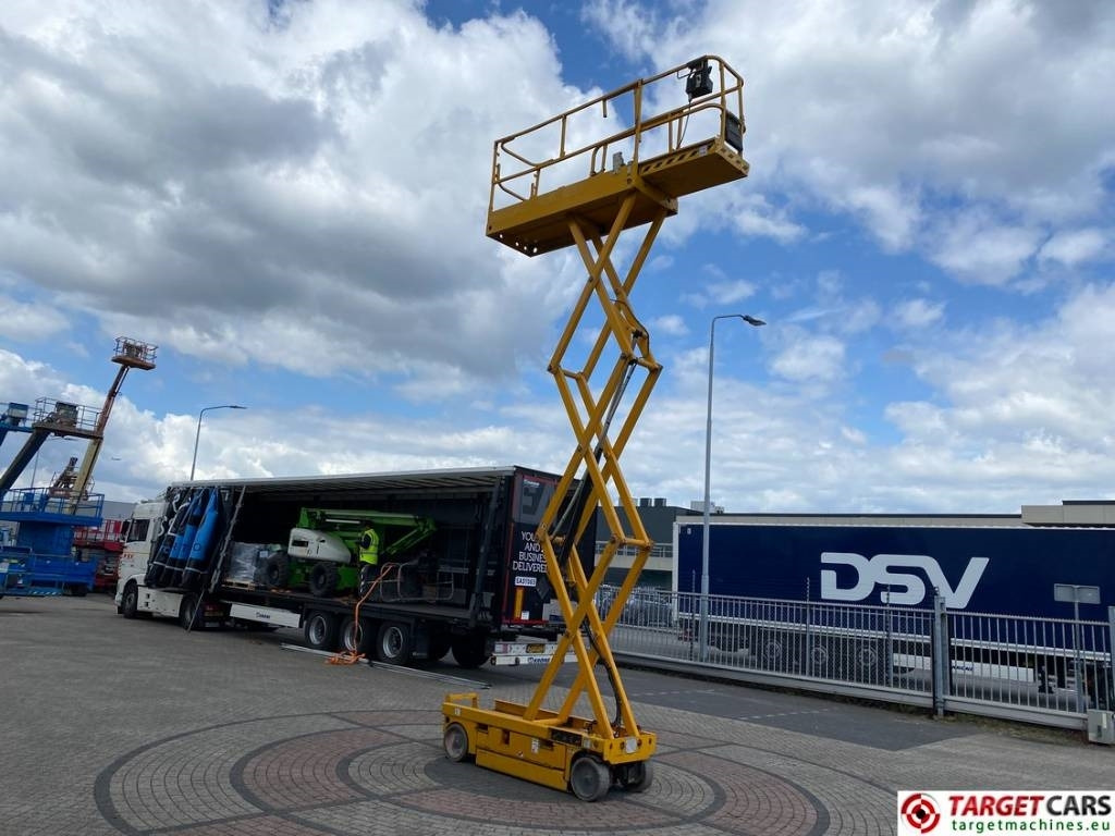 Nacelle ciseaux Haulotte Compact 8 Electric Scissor Work Lift 818cm: photos 7