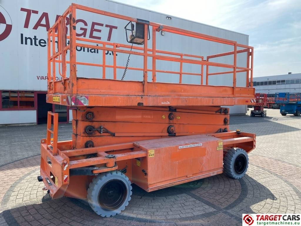Holland Lift Q-135EL18 MonoStar Electric Scissor WorkLift 15.5M - Nacelle ciseaux: photos 1 Holland Lift Q-135EL18 MonoStar Electric Scissor WorkLift 15.5M - Nacelle ciseaux: photos 1