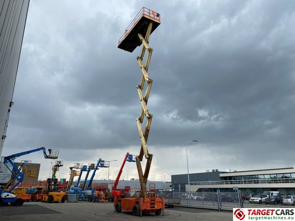 Nacelle ciseaux Holland Lift T210DL25 4WD Diesel T-210DL25 Scissor WorkLift 23M: photos 7 Nacelle ciseaux Holland Lift T210DL25 4WD Diesel T-210DL25 Scissor WorkLift 23M: photos 7
