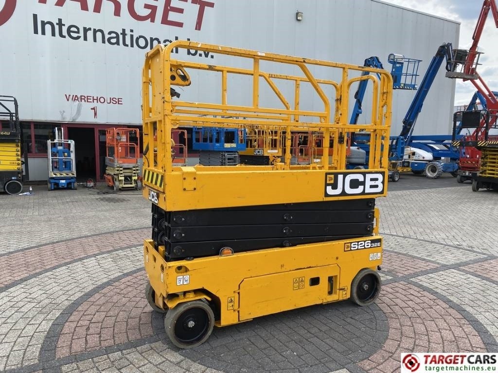 JCB S2632E Electric Scissor Work Lift 1010cm - Nacelle ciseaux: photos 1 JCB S2632E Electric Scissor Work Lift 1010cm - Nacelle ciseaux: photos 1