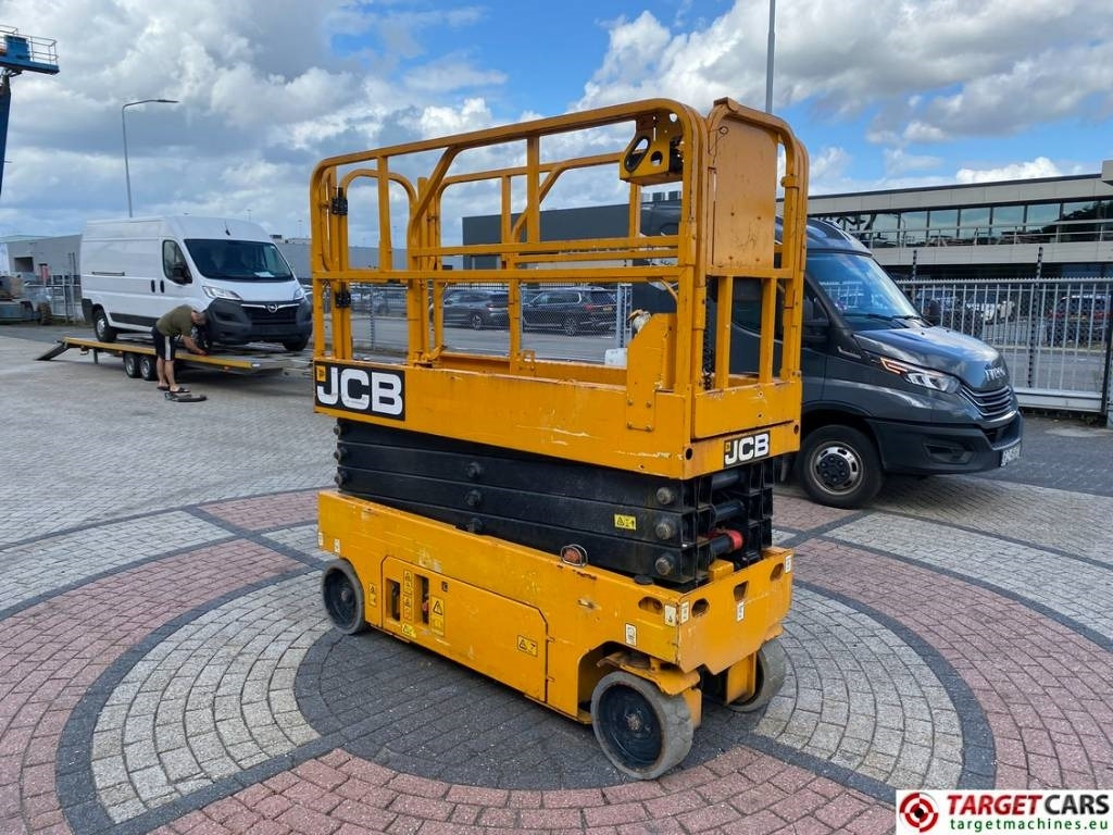 JCB S2632E Electric Scissor Work Lift 1010cm - Nacelle ciseaux: photos 2 JCB S2632E Electric Scissor Work Lift 1010cm - Nacelle ciseaux: photos 2