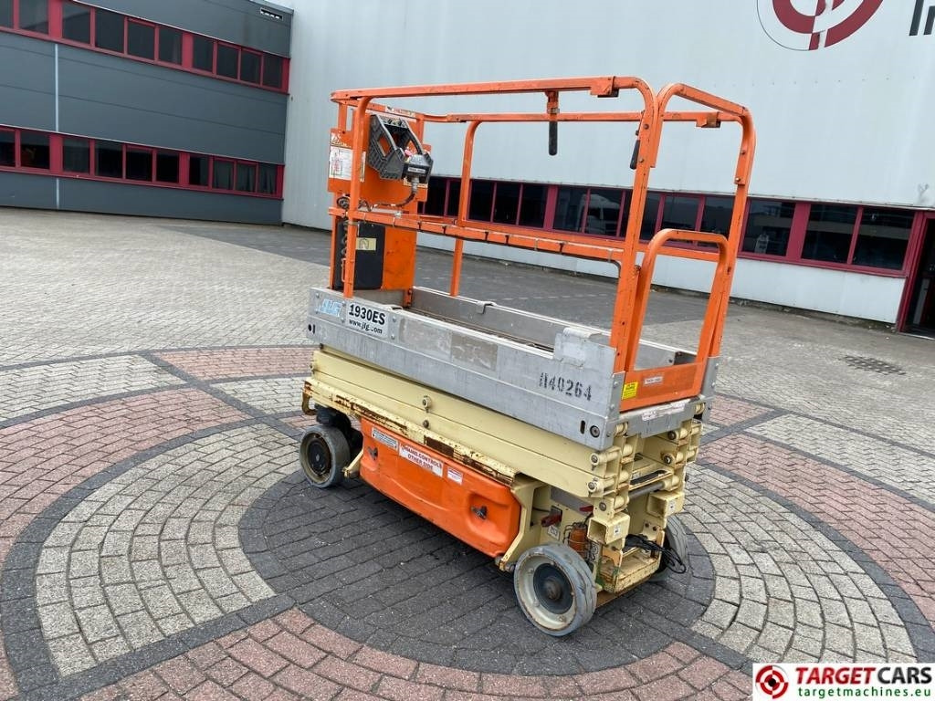 JLG 1930ES Electric Scissor Work Lift 772cm - Nacelle ciseaux: photos 4 JLG 1930ES Electric Scissor Work Lift 772cm - Nacelle ciseaux: photos 4