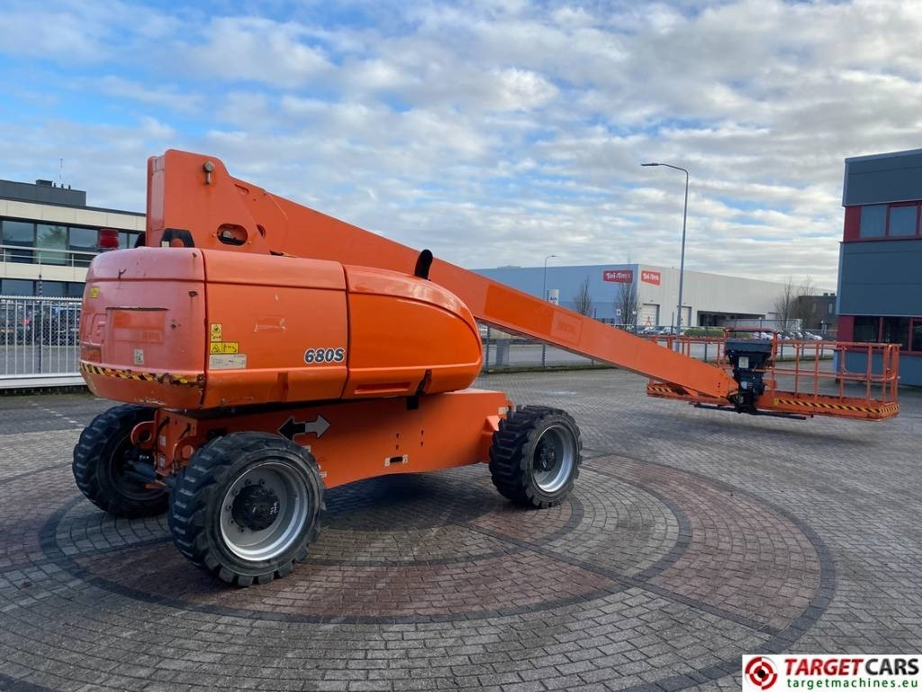 JLG 680S Telescopic 4x4 Diesel Boom Work Lift 2273cm - Nacelle télescopique: photos 3 JLG 680S Telescopic 4x4 Diesel Boom Work Lift 2273cm - Nacelle télescopique: photos 3