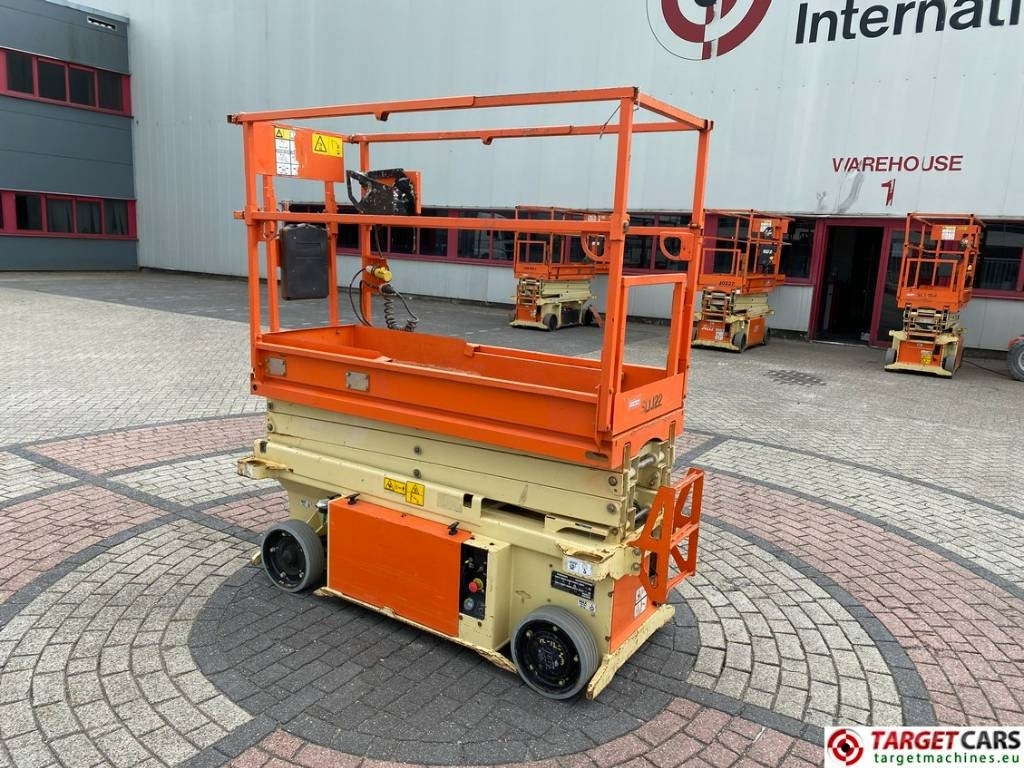 JLG 6RS Electric Scissor Work Lift 779cm - Nacelle ciseaux: photos 4 JLG 6RS Electric Scissor Work Lift 779cm - Nacelle ciseaux: photos 4