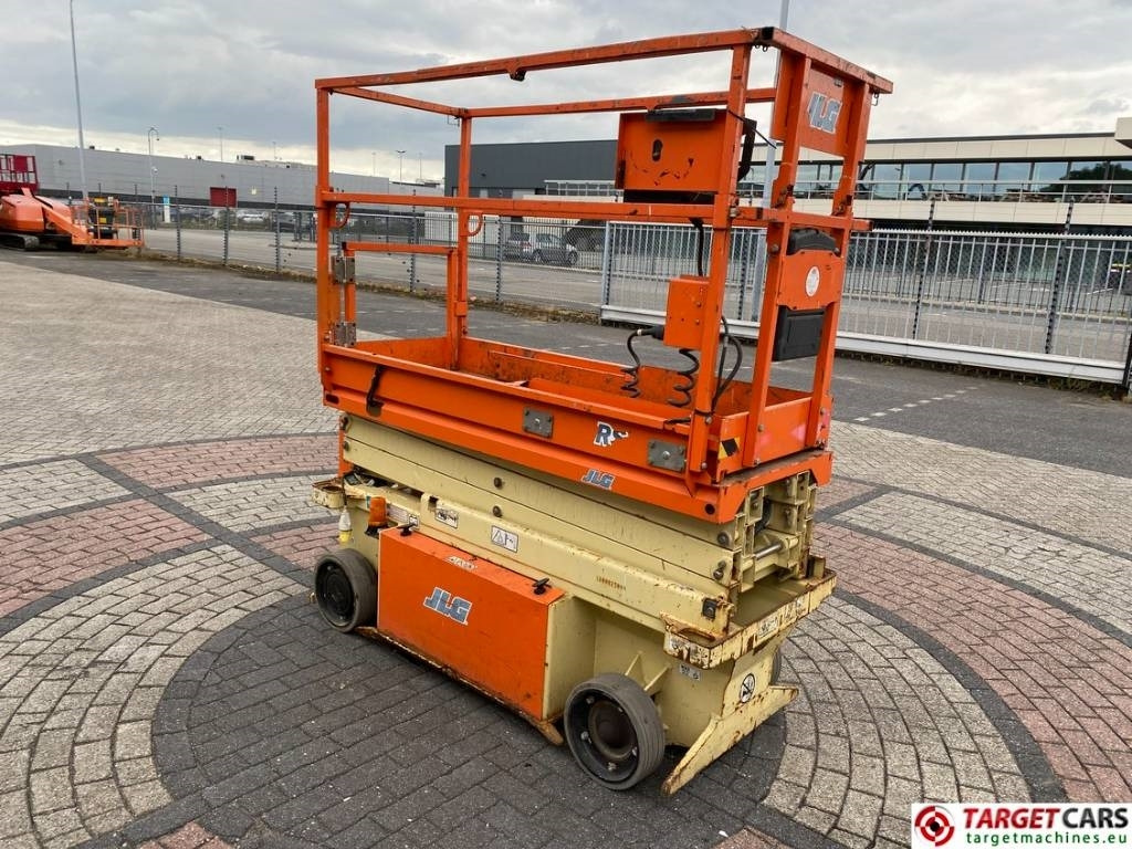 JLG 6RS Electric Scissor Work Lift 779cm - Nacelle ciseaux: photos 2 JLG 6RS Electric Scissor Work Lift 779cm - Nacelle ciseaux: photos 2