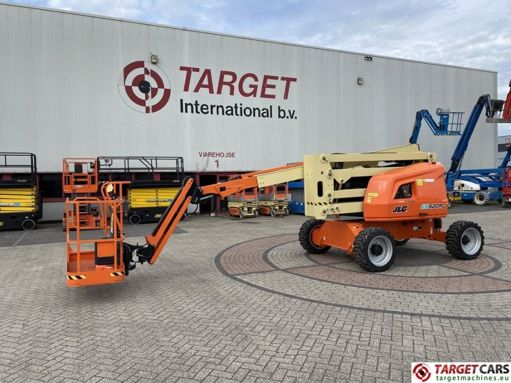 JLG EC520AJ Electric Articulated Boom Work Lift 1800cm - Nacelle articulée: photos 1 JLG EC520AJ Electric Articulated Boom Work Lift 1800cm - Nacelle articulée: photos 1