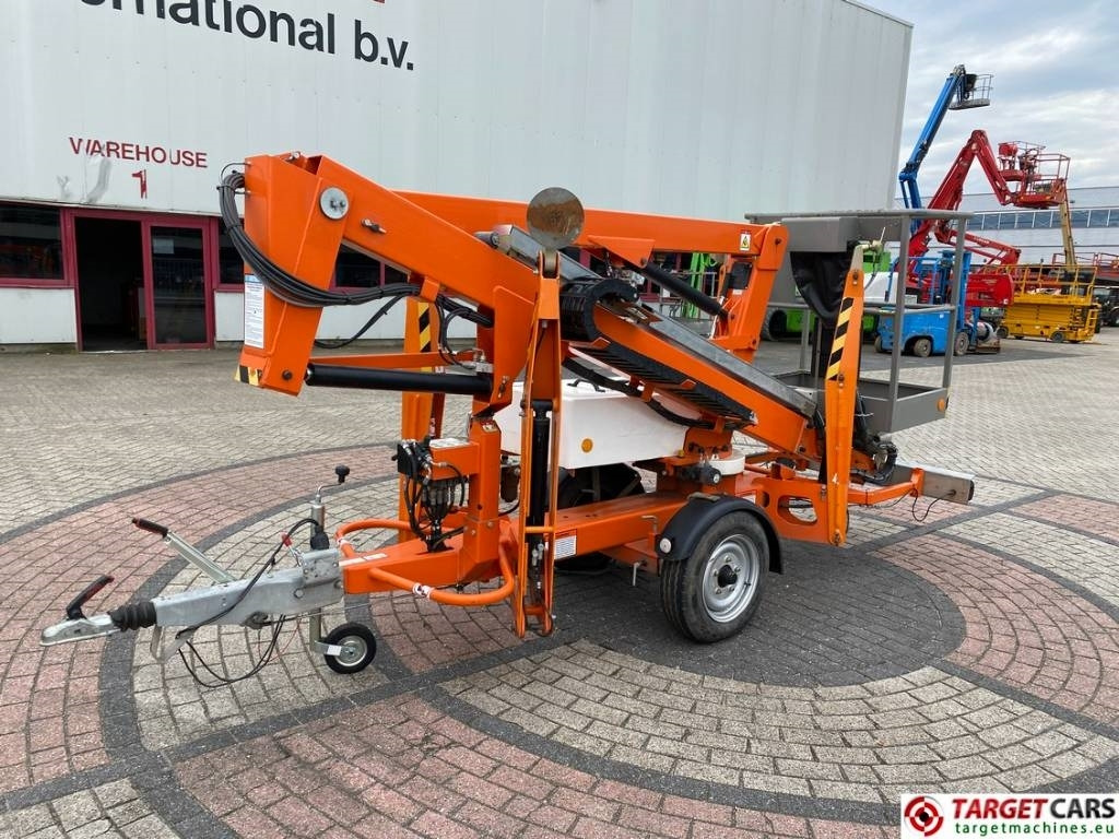 Niftylift 120TAC MK1C Tow Electric Boom Work Lift 1220cm - Nacelle sur remorque: photos 1 Niftylift 120TAC MK1C Tow Electric Boom Work Lift 1220cm - Nacelle sur remorque: photos 1
