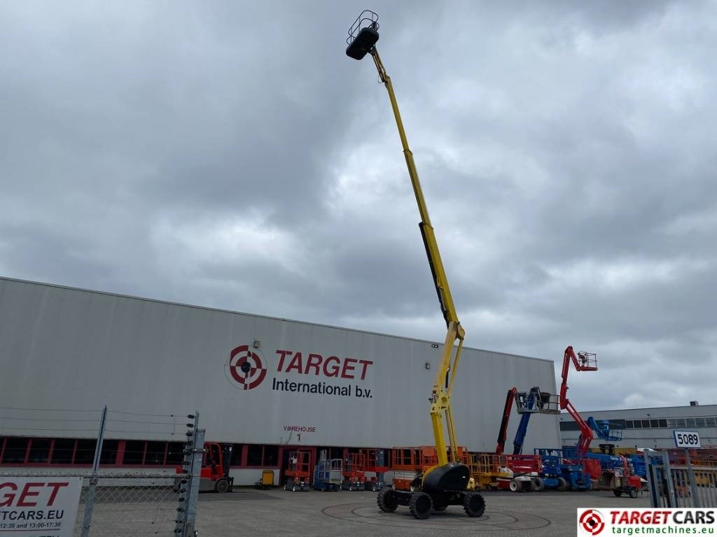 Niftylift HR21D Diese 4x4 Articulated Boom Work Lift 2080cm - Nacelle articulée: photos 5 Niftylift HR21D Diese 4x4 Articulated Boom Work Lift 2080cm - Nacelle articulée: photos 5