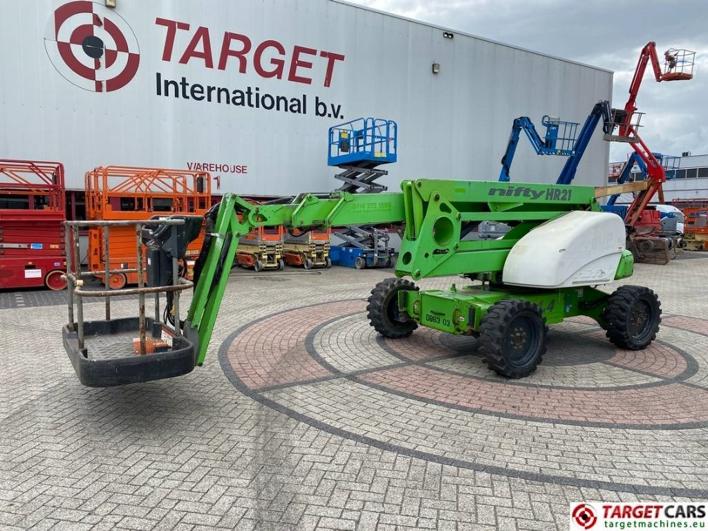 Niftylift HR21D Diesel 4x4 Articulated Boom Work Lift 2080cm - Nacelle articulée: photos 1 Niftylift HR21D Diesel 4x4 Articulated Boom Work Lift 2080cm - Nacelle articulée: photos 1