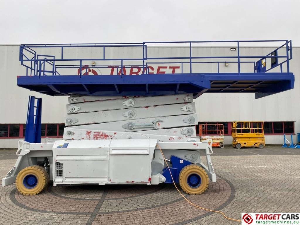 PB Lifttechnik S270-24E Electric 4x4 Scissor Work Lift 2725cm - Nacelle ciseaux: photos 5 PB Lifttechnik S270-24E Electric 4x4 Scissor Work Lift 2725cm - Nacelle ciseaux: photos 5