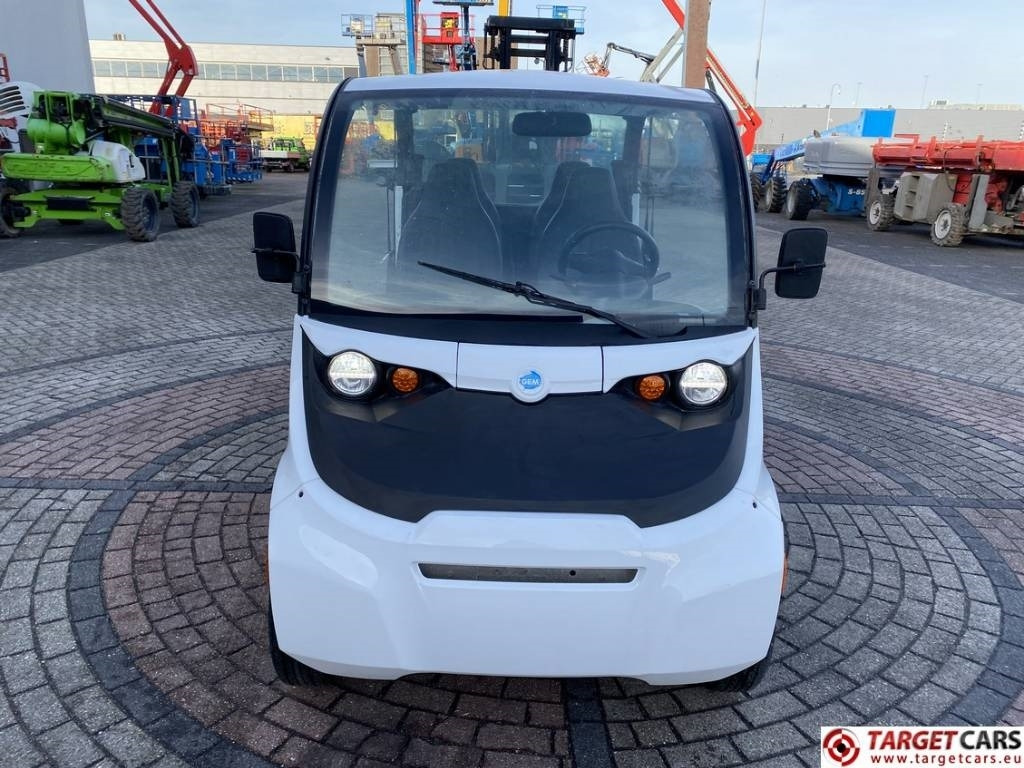 Polaris Gem E4 Electric UTV Vehicle Road Registration - Voiture: photos 2 Polaris Gem E4 Electric UTV Vehicle Road Registration - Voiture: photos 2