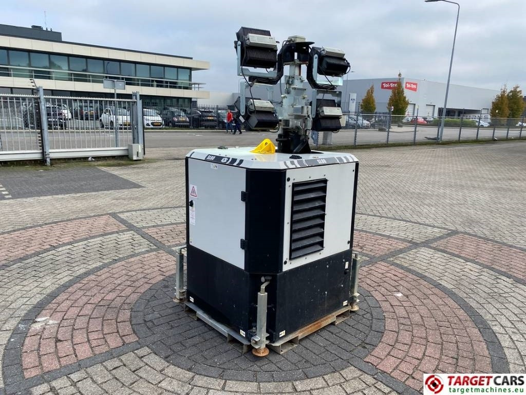 SMC SL80 Tower Light SL80K 4x300W Led - Mat d'éclairage: photos 3 SMC SL80 Tower Light SL80K 4x300W Led - Mat d'éclairage: photos 3