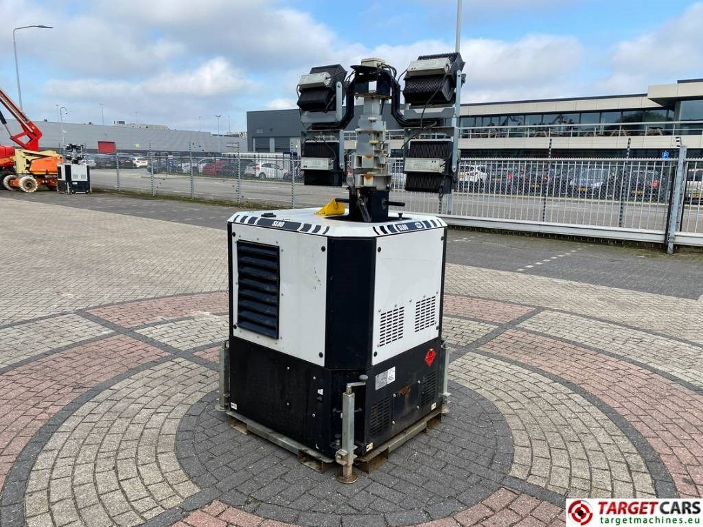 SMC SL80 Tower Light SL80K 4x300W Led - Mat d'éclairage: photos 2 SMC SL80 Tower Light SL80K 4x300W Led - Mat d'éclairage: photos 2