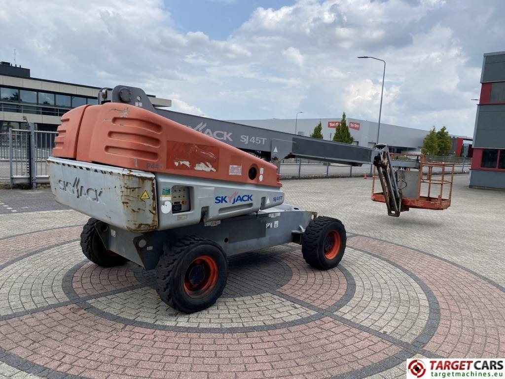 SkyJack SJ45T Telescopic 4x4 Diesel Boom Work LIft 1570cm - Nacelle télescopique: photos 3 SkyJack SJ45T Telescopic 4x4 Diesel Boom Work LIft 1570cm - Nacelle télescopique: photos 3