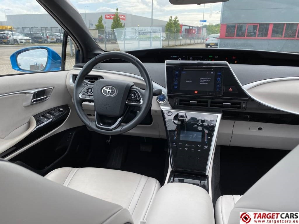 Berline Toyota Mirai FCV HydroGen FuelCell: photos 38