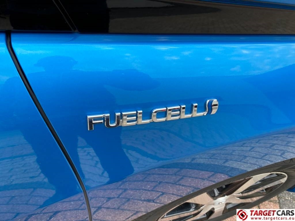 Berline Toyota Mirai FCV HydroGen FuelCell: photos 42