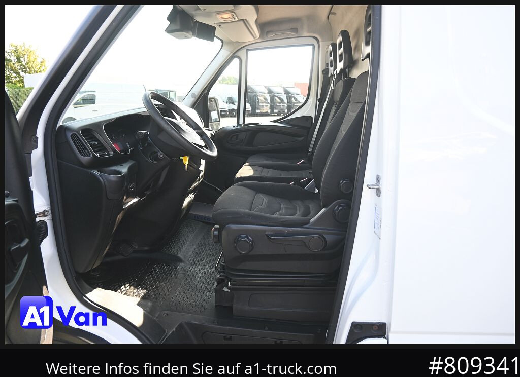 IVECO Daily 35S17 Kasten L2H3 Automatik,Klima - Fourgon utilitaire: photos 3 IVECO Daily 35S17 Kasten L2H3 Automatik,Klima - Fourgon utilitaire: photos 3
